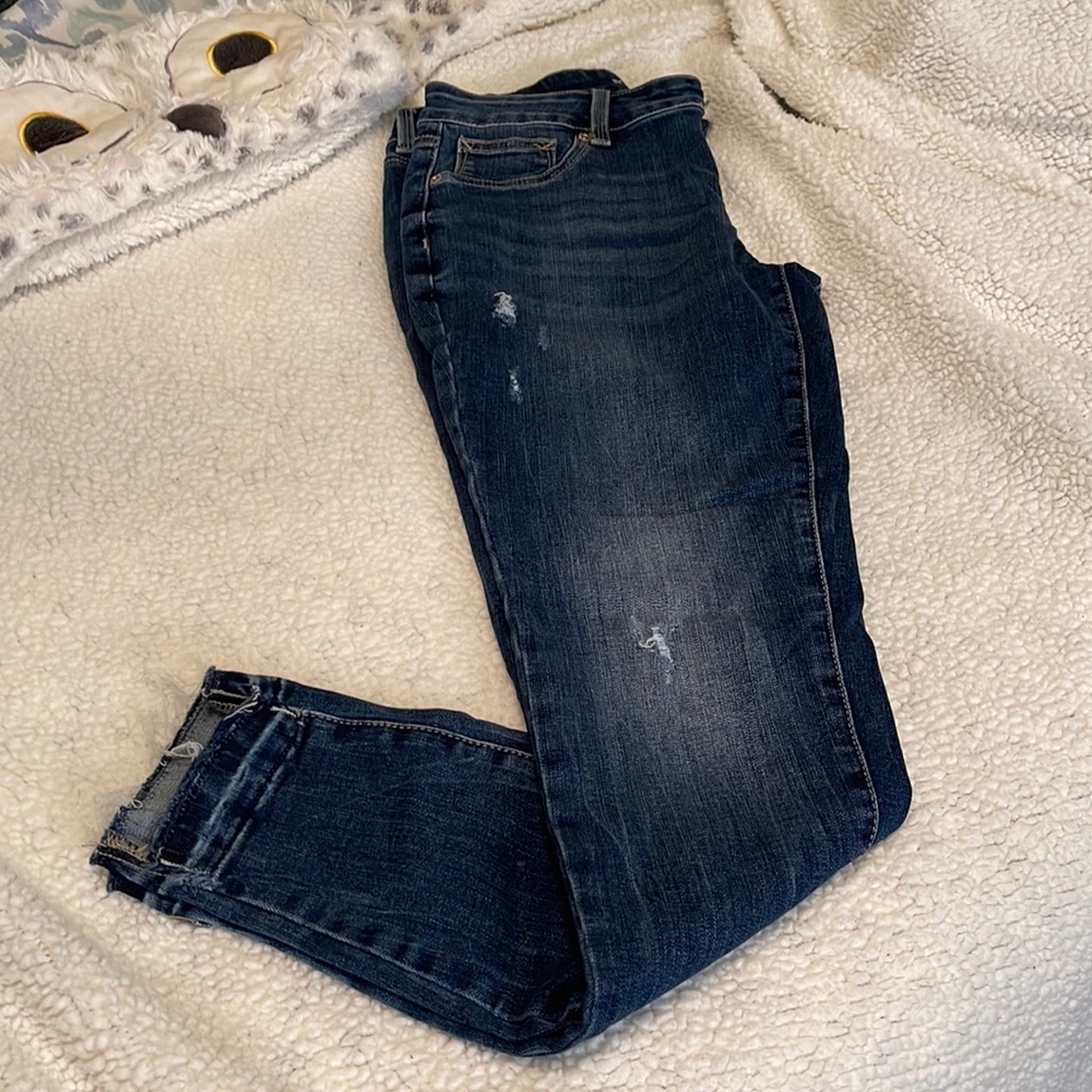 Maurice’s playful jeans